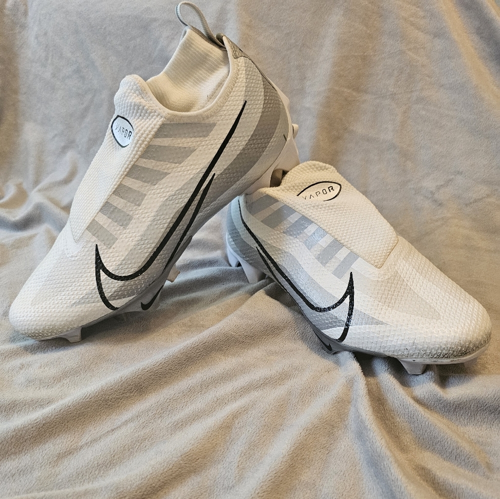 NIKE VAPOR EDGE PRO 360 WHITE SILVER FOOTBALL CLEATS SZ 7